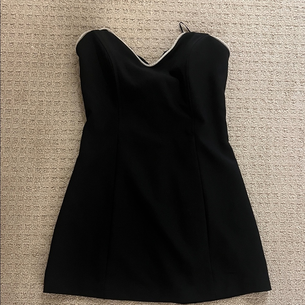 Elegant Black Strapless Dress